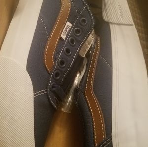 Van's shoes size 7 men 8.5 women